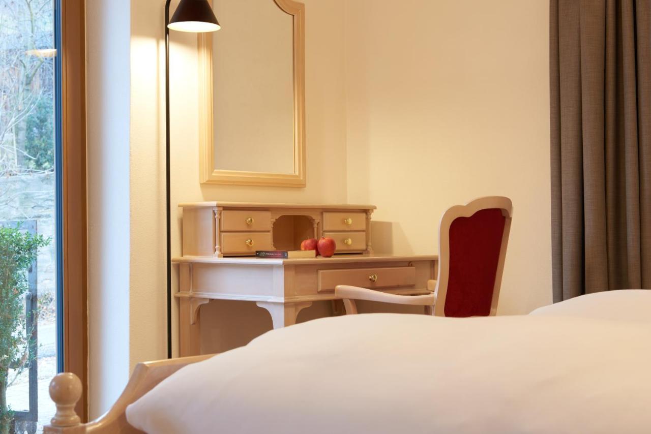 Historic Guesthouse Bircher B&B Apartments Near Sterzing カンポ・ディ・トレンス エクステリア 写真