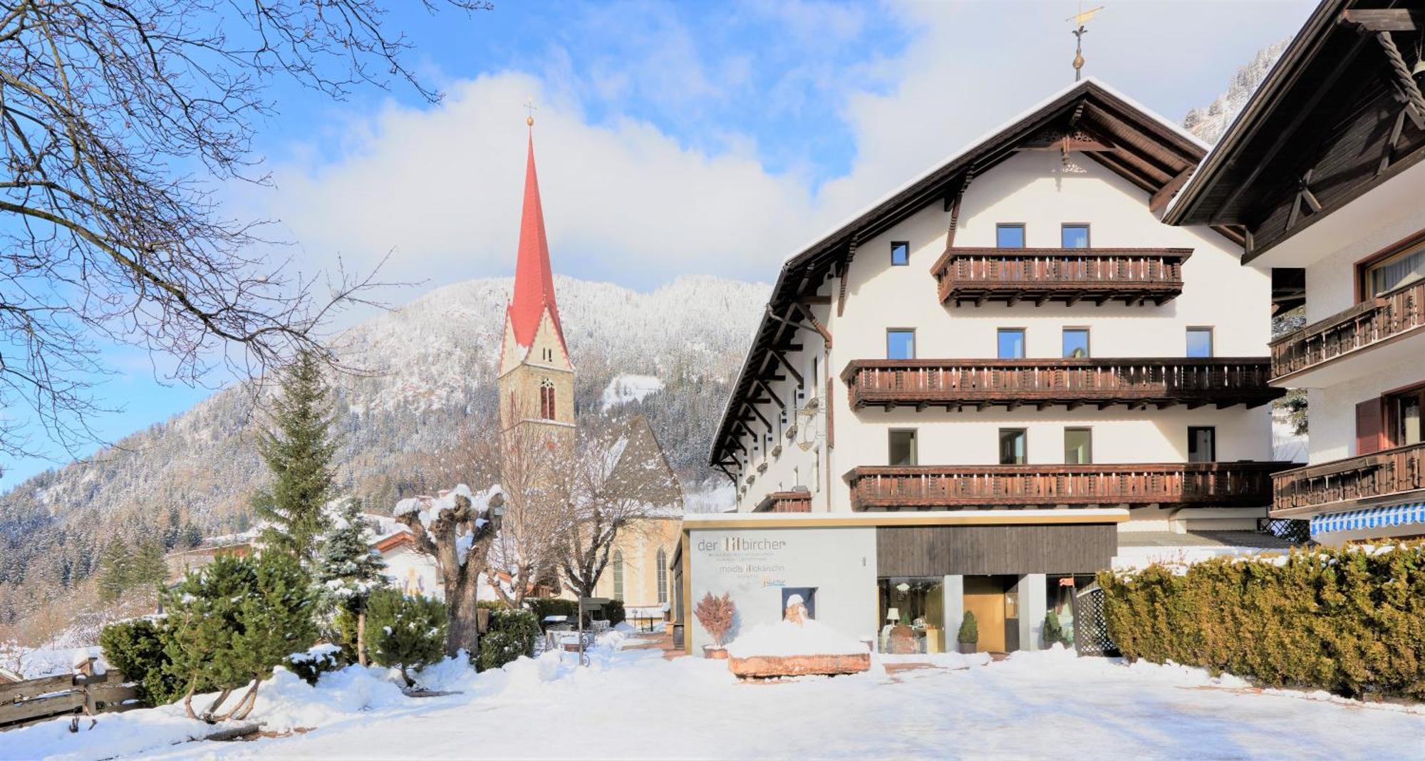 Historic Guesthouse Bircher B&B Apartments Near Sterzing カンポ・ディ・トレンス エクステリア 写真